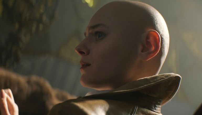 Emma Corrin's inspiration for Cassandra Nova