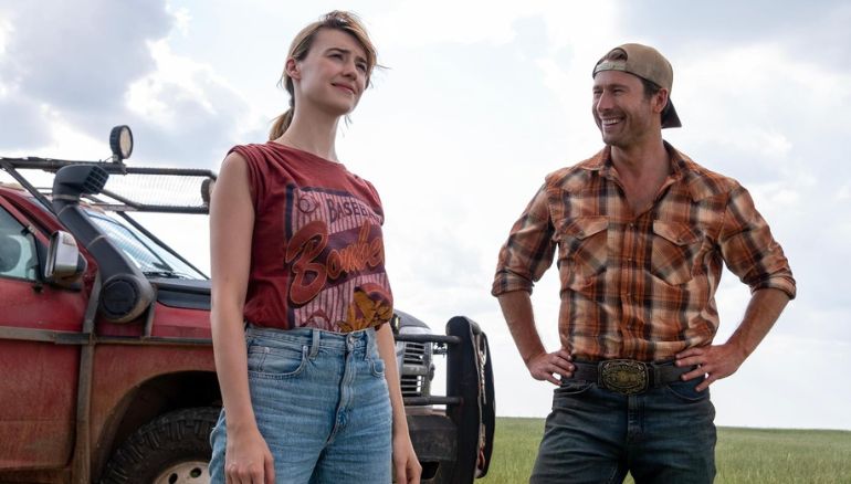 Glen Powell and Daisy Edgar-Jones in Twisters