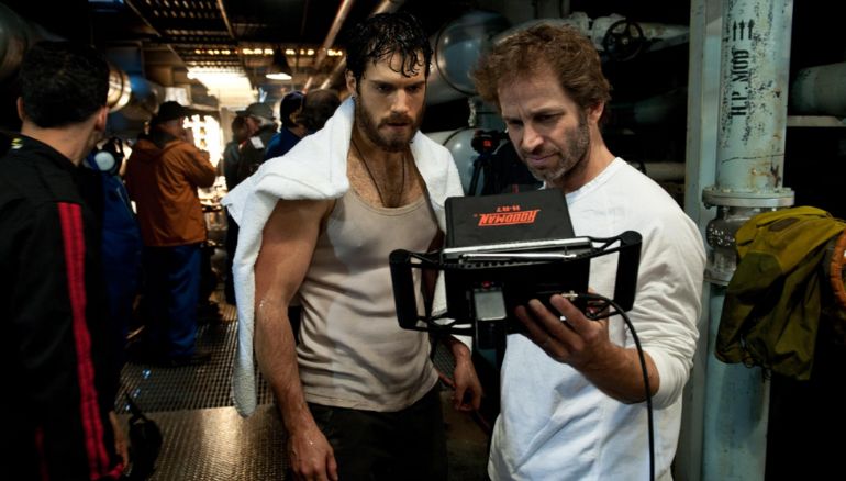 Zack Snyder is still not moving on from his DC Snyderverse