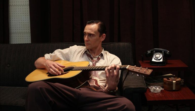 Mike Flanagan on Casting Tom Hiddleston for Stephen King's The Life of Chuck