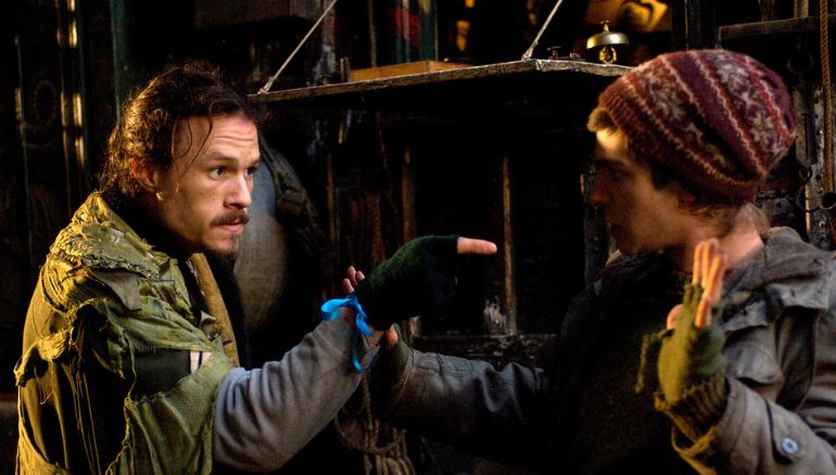 Andrew Garfield praises Heath Ledger’s inspiring creativity and spontaneity.
