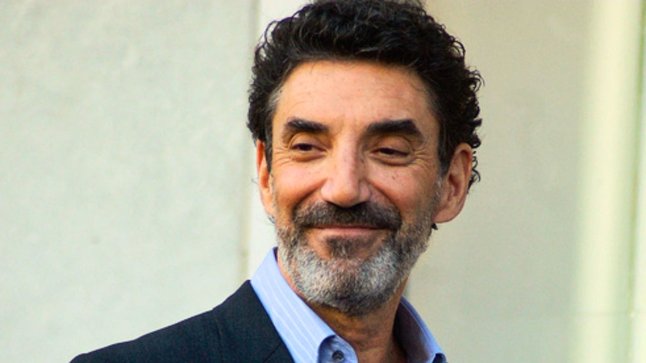 Chuck Lorre addresses Stuart Bloom's standalone TV show in the Big Bang Theory universe
