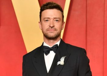 Justin Timberlake reveals Lyme disease diagnosis