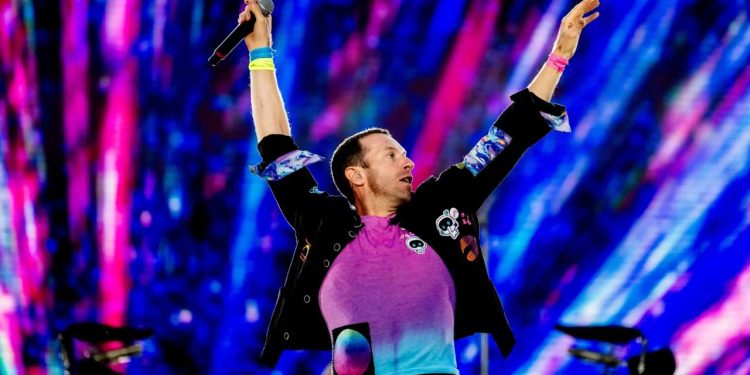 Coldplay kiss cam will stay, Chris Martin insists despite controversy over viral Astronomer CEO scandal