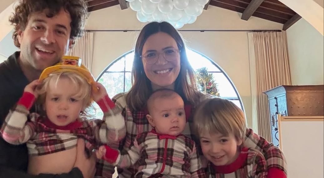 Mandy Moore place her family above all