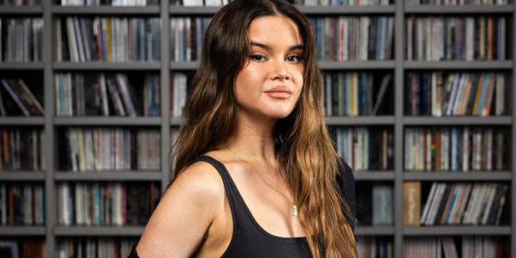 Maren Morris reveals shocking meet-and-greet moment after fan allegedly groped her inappropriately during photo session