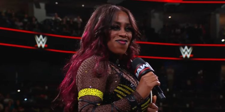 Naomi announces pregnancy