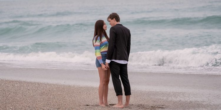 A raw bathtub scene in The Summer I Turned Pretty S3E6