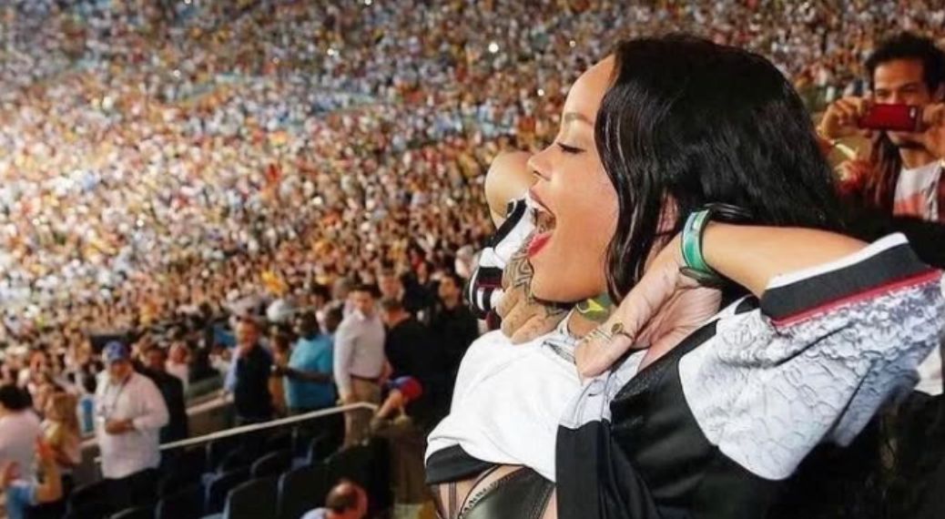 Rihanna welcomes baby Rocki in style
