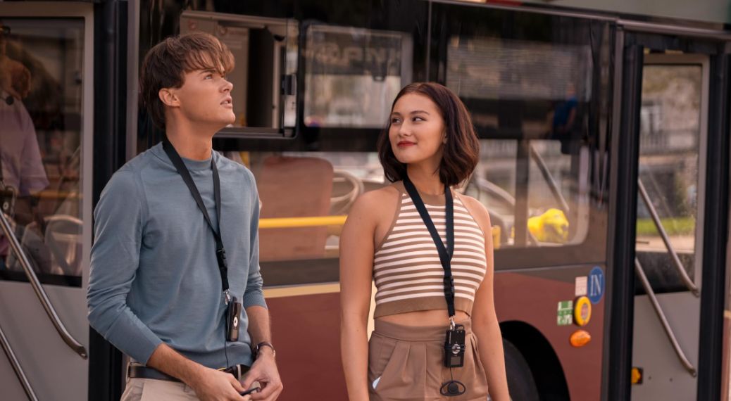 Christopher Briney and Lola Tung in The Summer I Turned Pretty