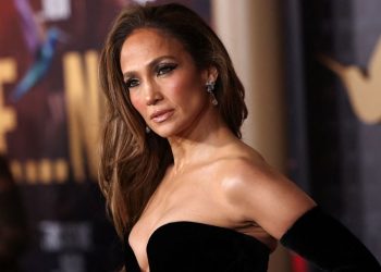 Jennifer Lopez reflects on her past relationships