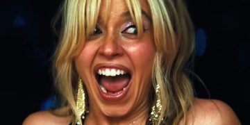 Sydney Sweeney's Cassie In ‘Euphoria’ Season 3 Episode 4